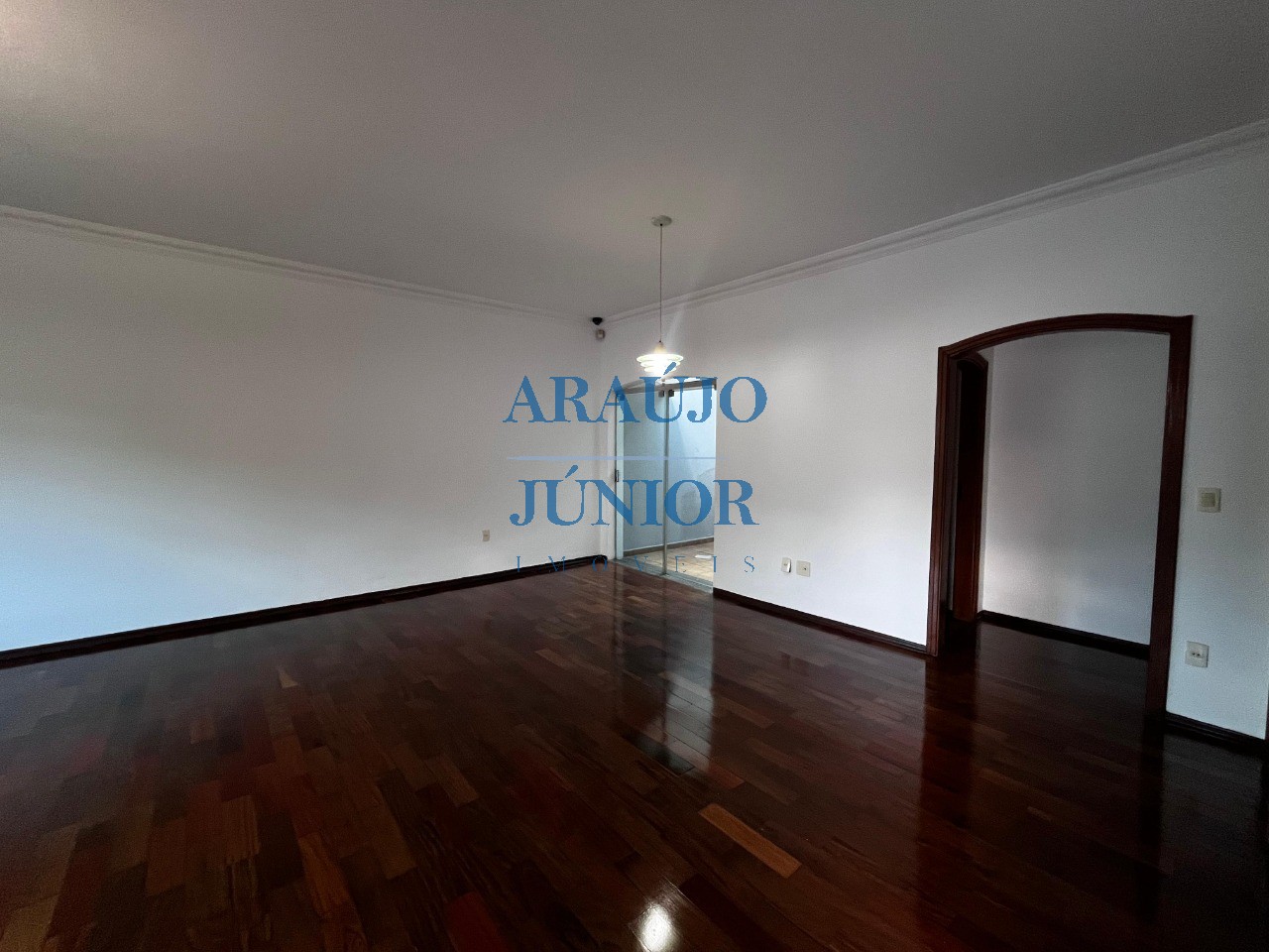 Casa, 4 quartos, 245 m² - Foto 3