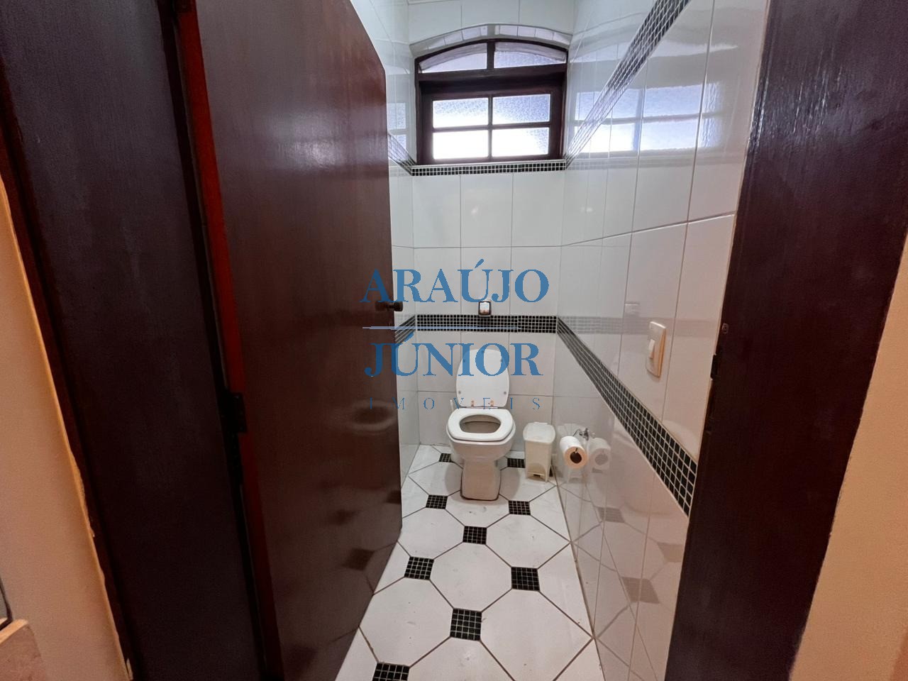 Casa, 4 quartos, 335 m² - Foto 51
