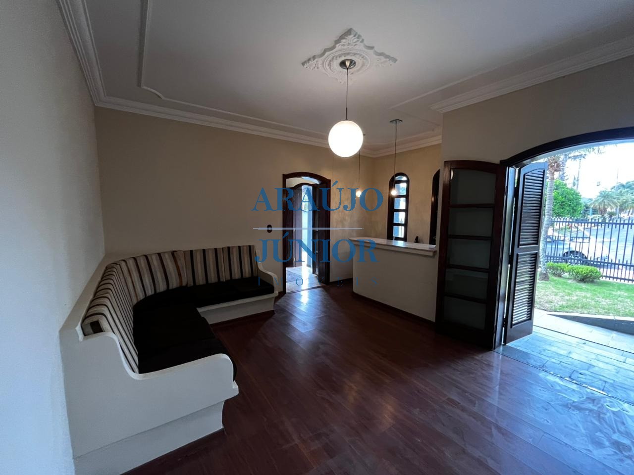 Casa, 4 quartos, 335 m² - Foto 17