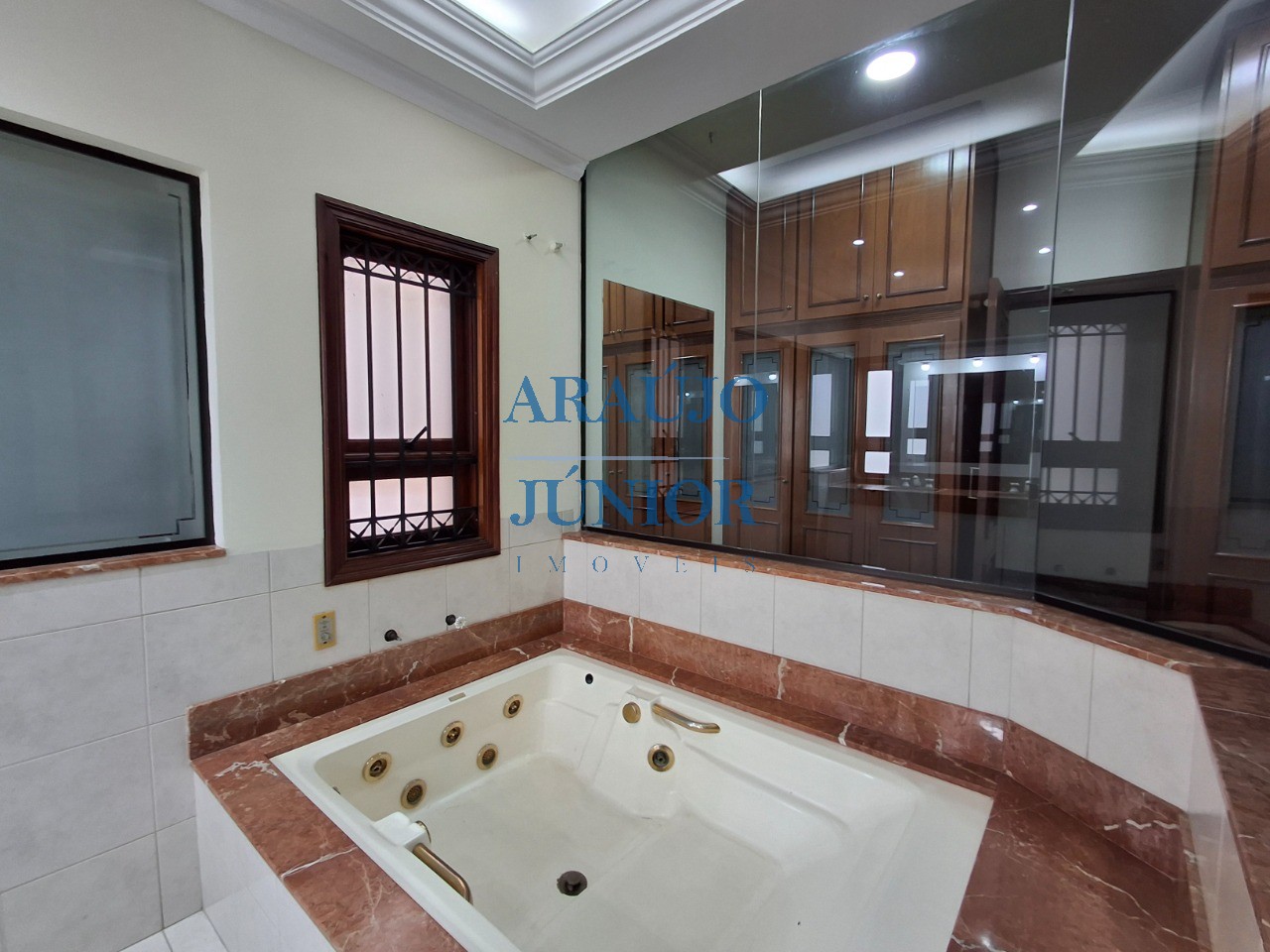 Casa, 3 quartos, 346 m² - Foto 63