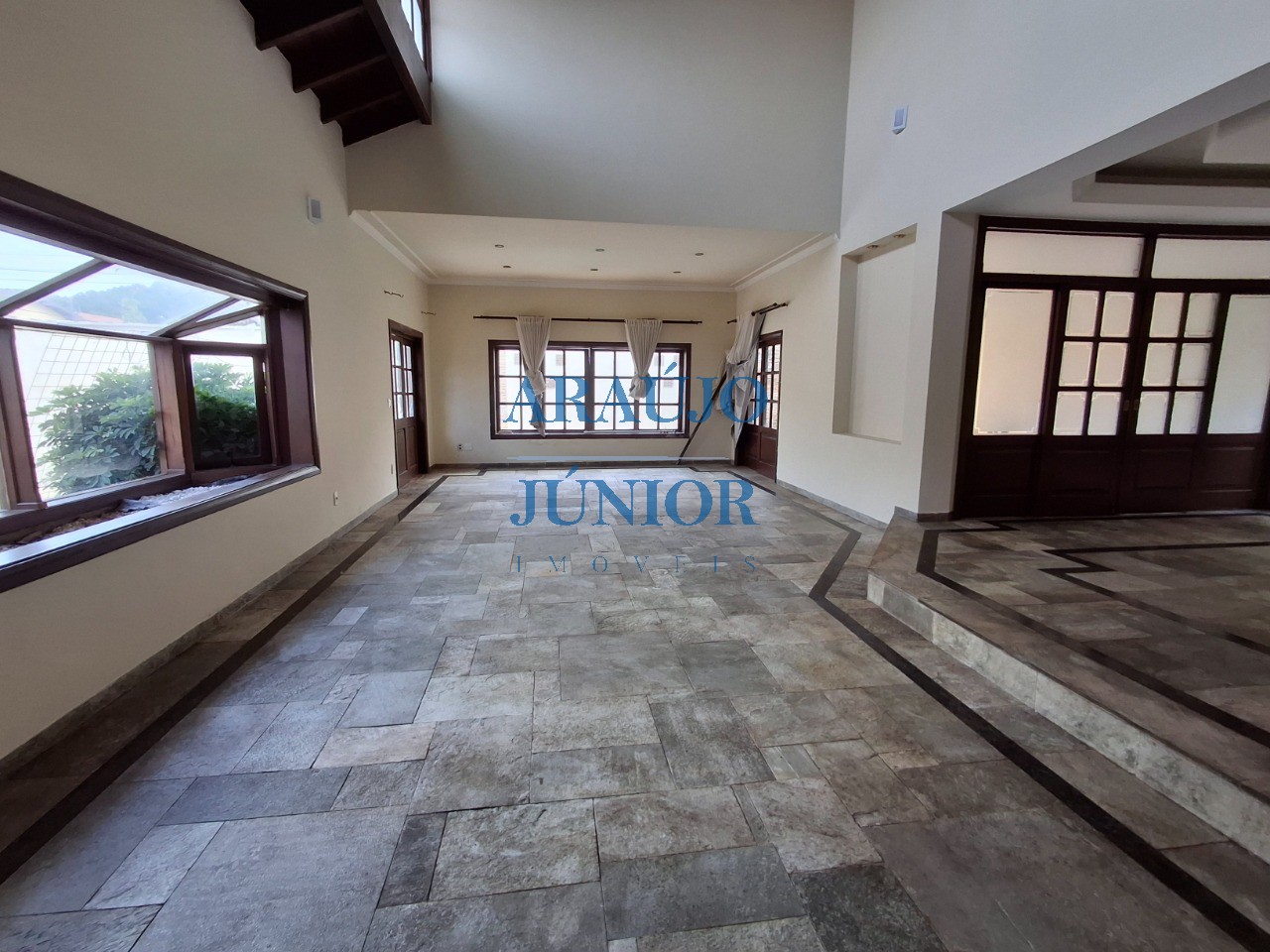 Casa, 3 quartos, 346 m² - Foto 89