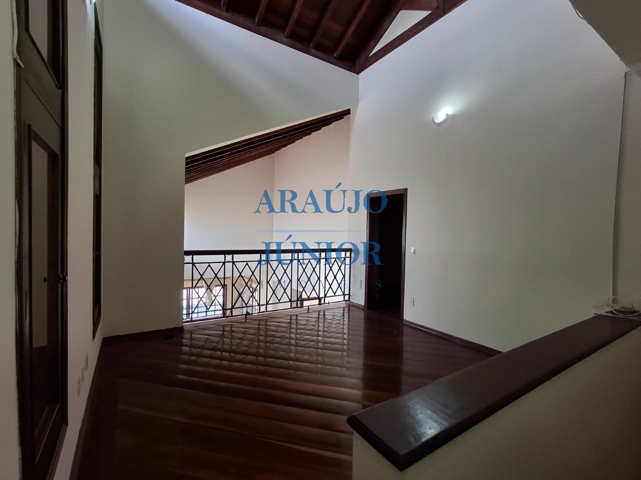 Casa, 3 quartos, 346 m² - Foto 77