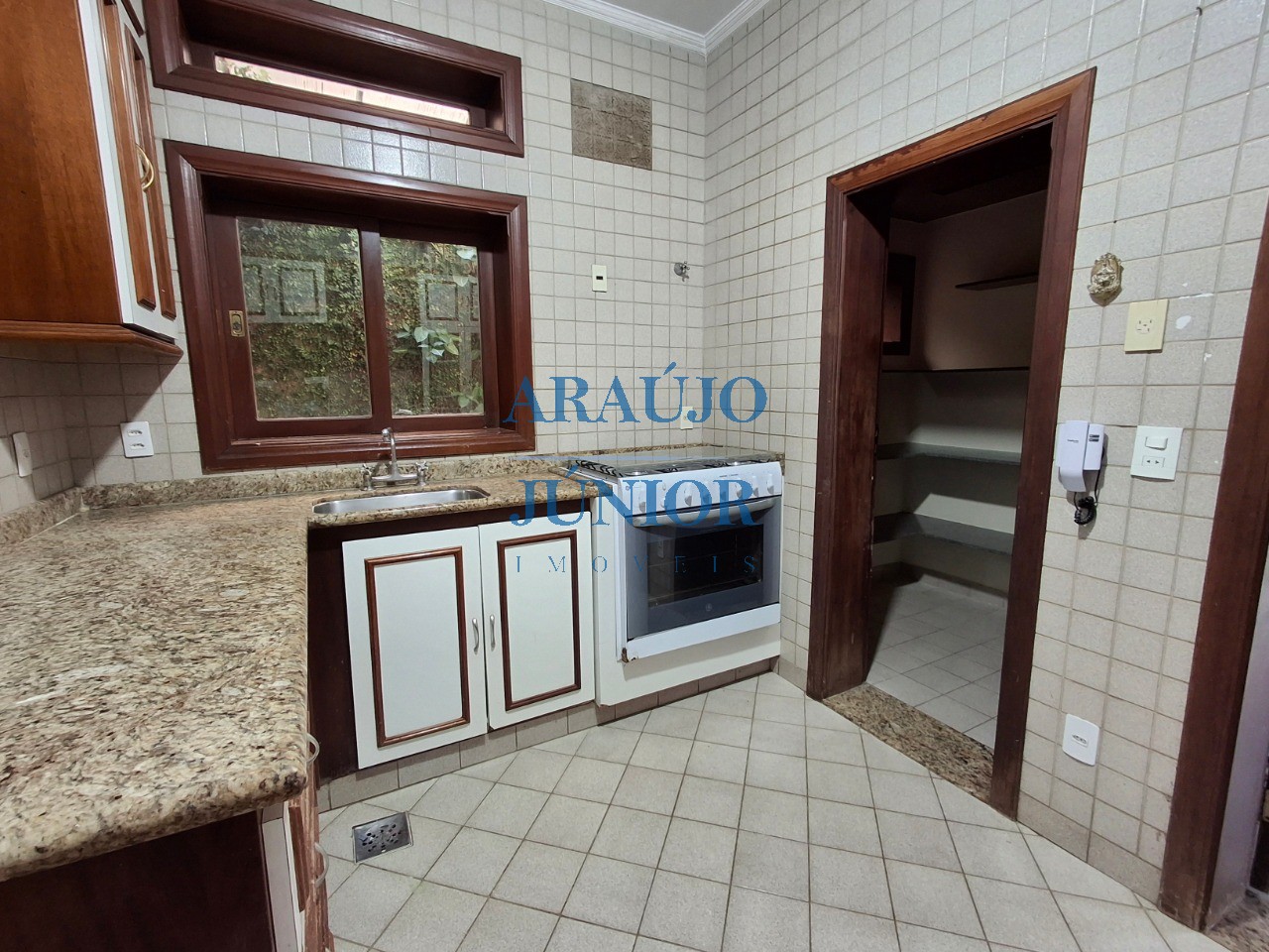 Casa, 3 quartos, 346 m² - Foto 37
