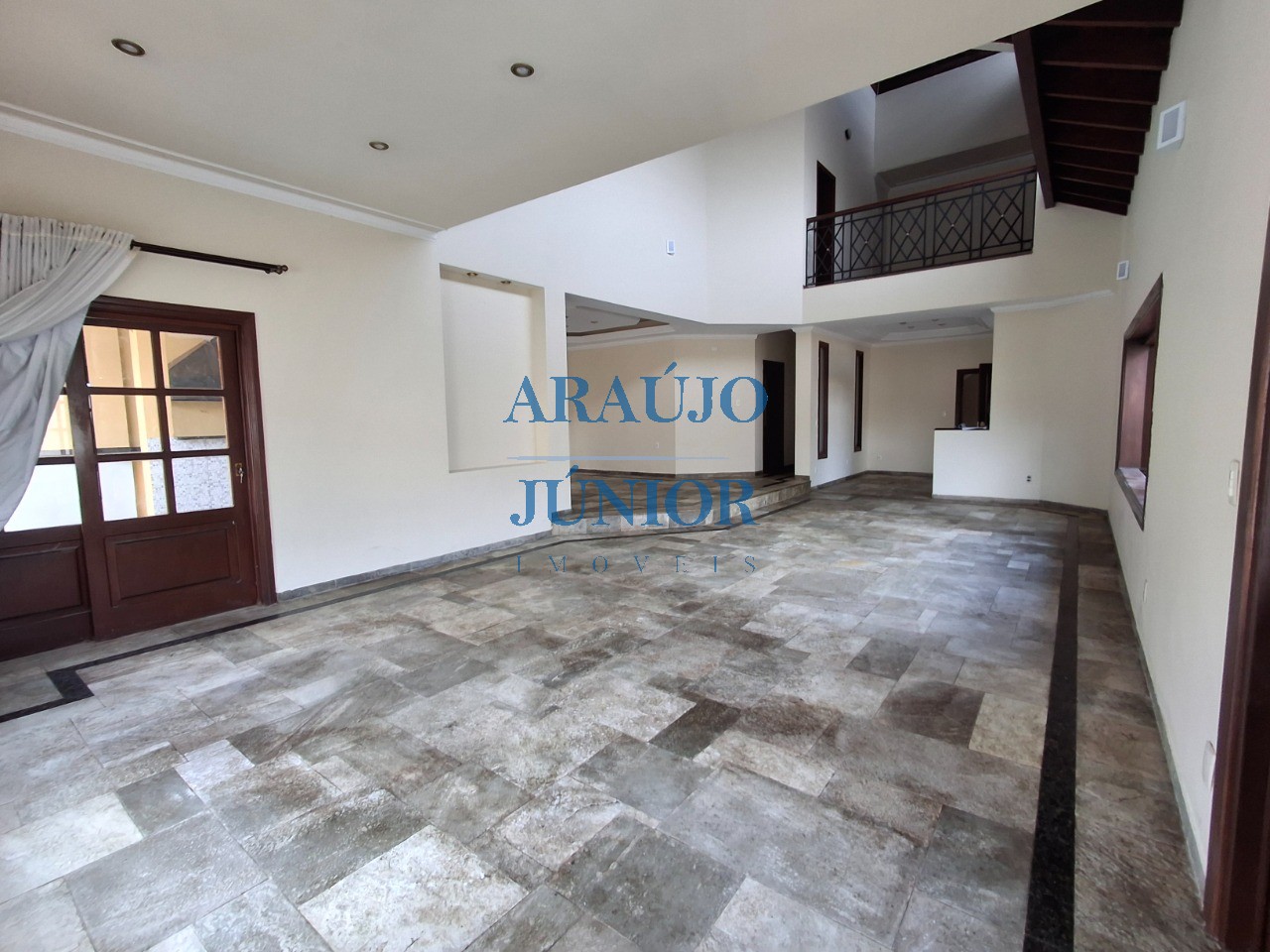Casa, 3 quartos, 346 m² - Foto 87