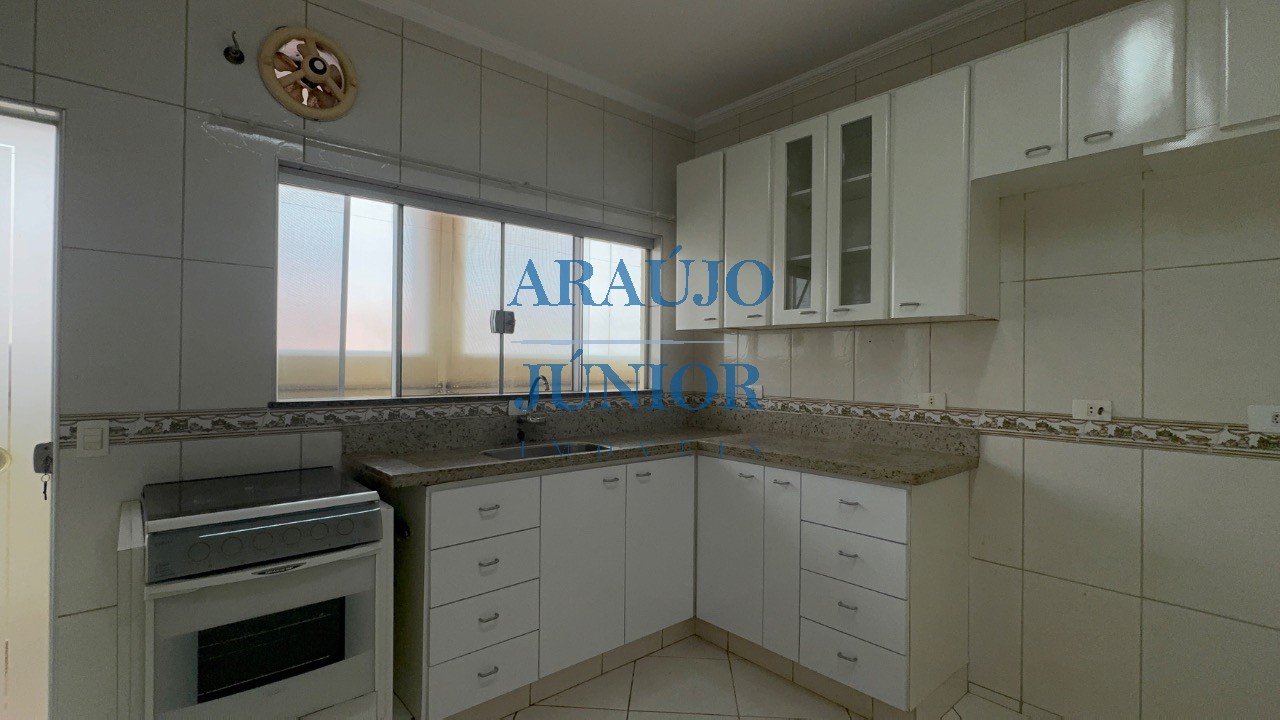 Casa, 4 quartos, 262 m² - Foto 35