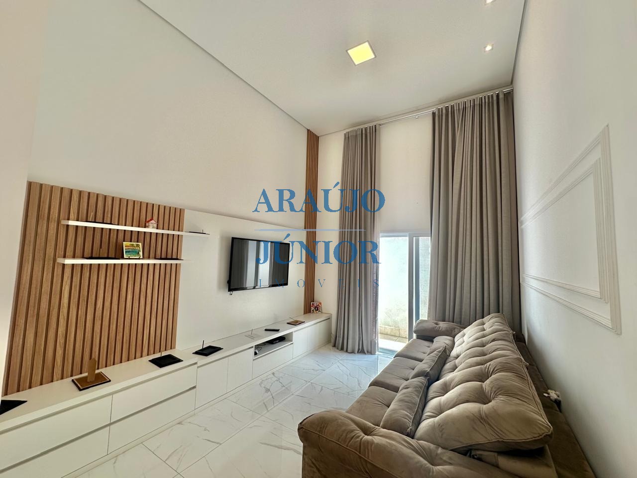 Casa, 3 quartos, 210 m² - Foto 31