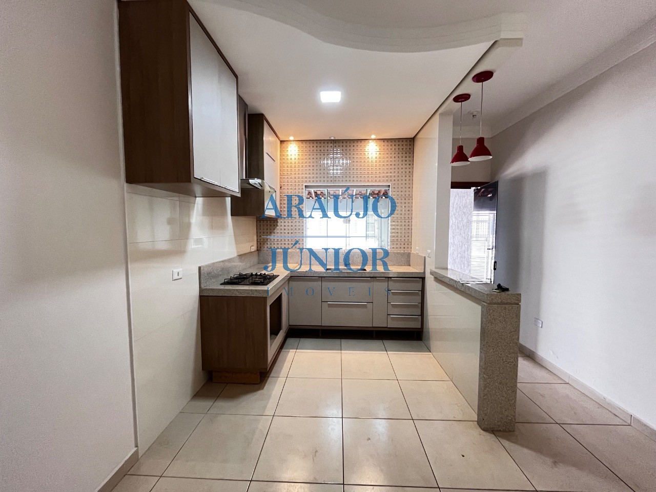 Casa, 2 quartos, 90 m² - Foto 1