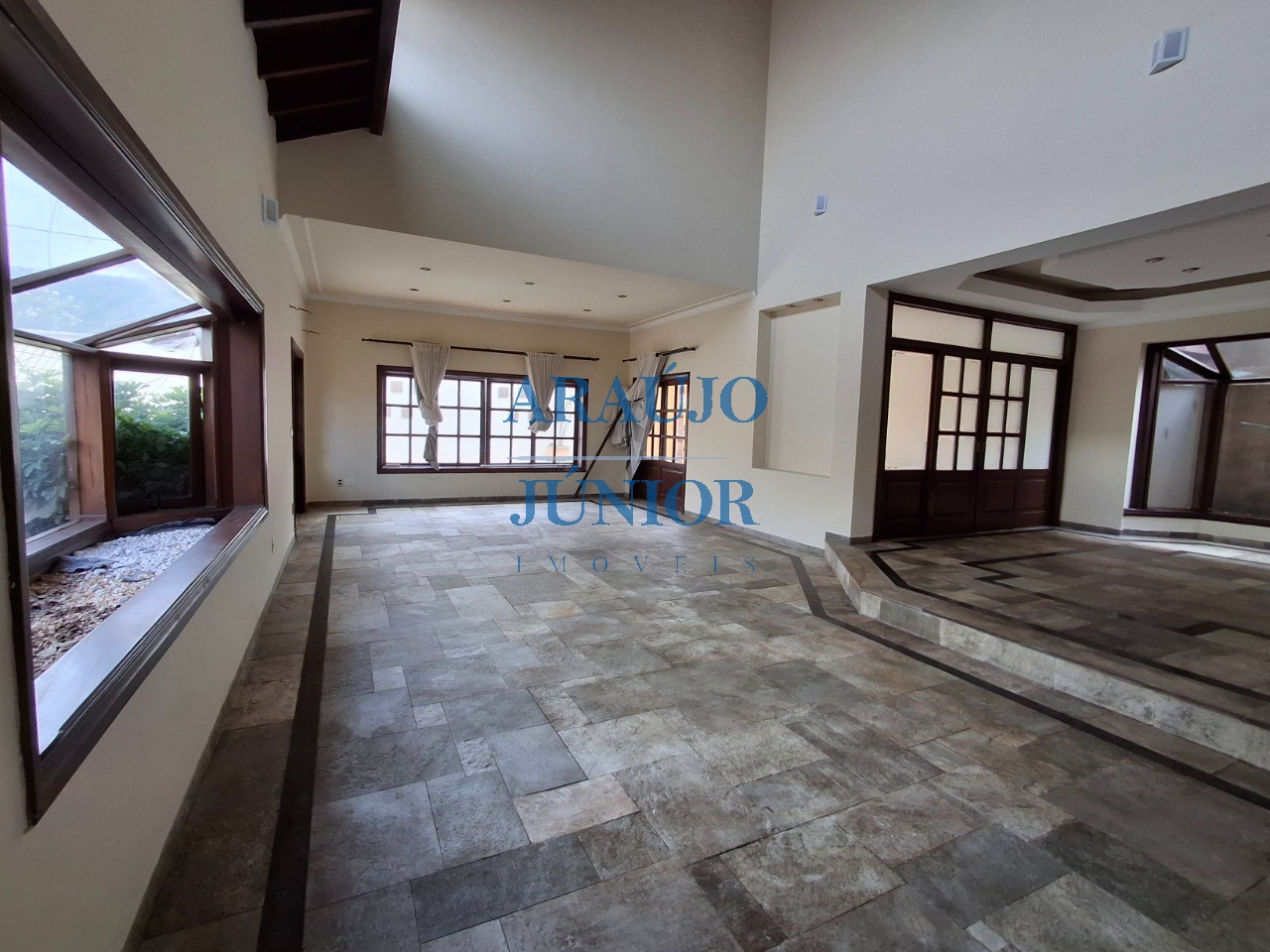Casa, 3 quartos, 346 m² - Foto 88