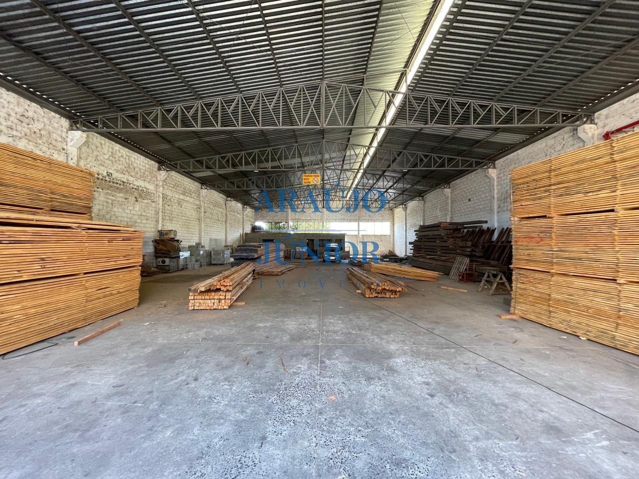 Depósito-Galpão, 710 m² - Foto 2