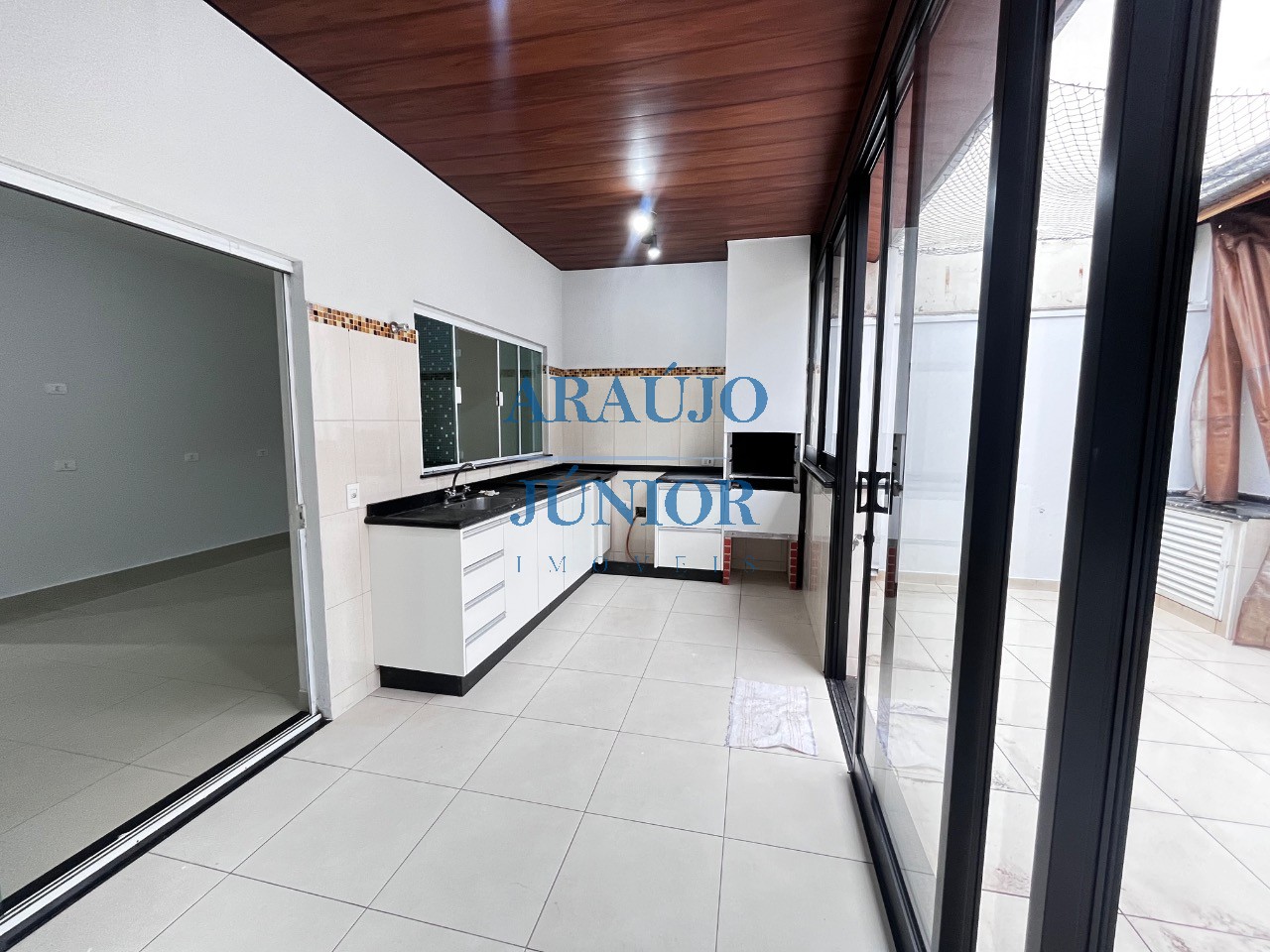 Casa, 2 quartos, 163 m² - Foto 2