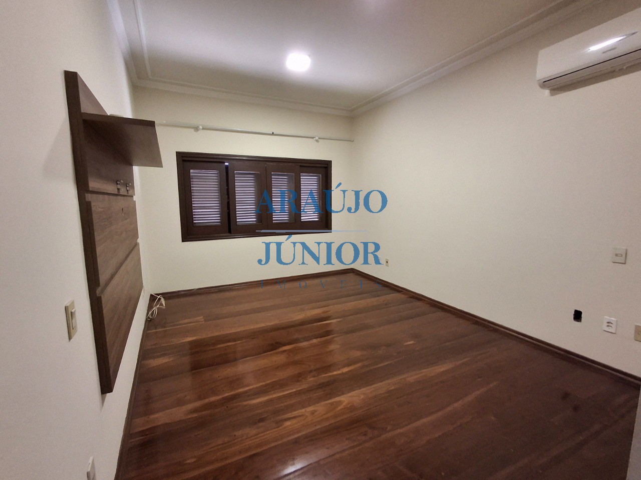 Casa, 3 quartos, 346 m² - Foto 59