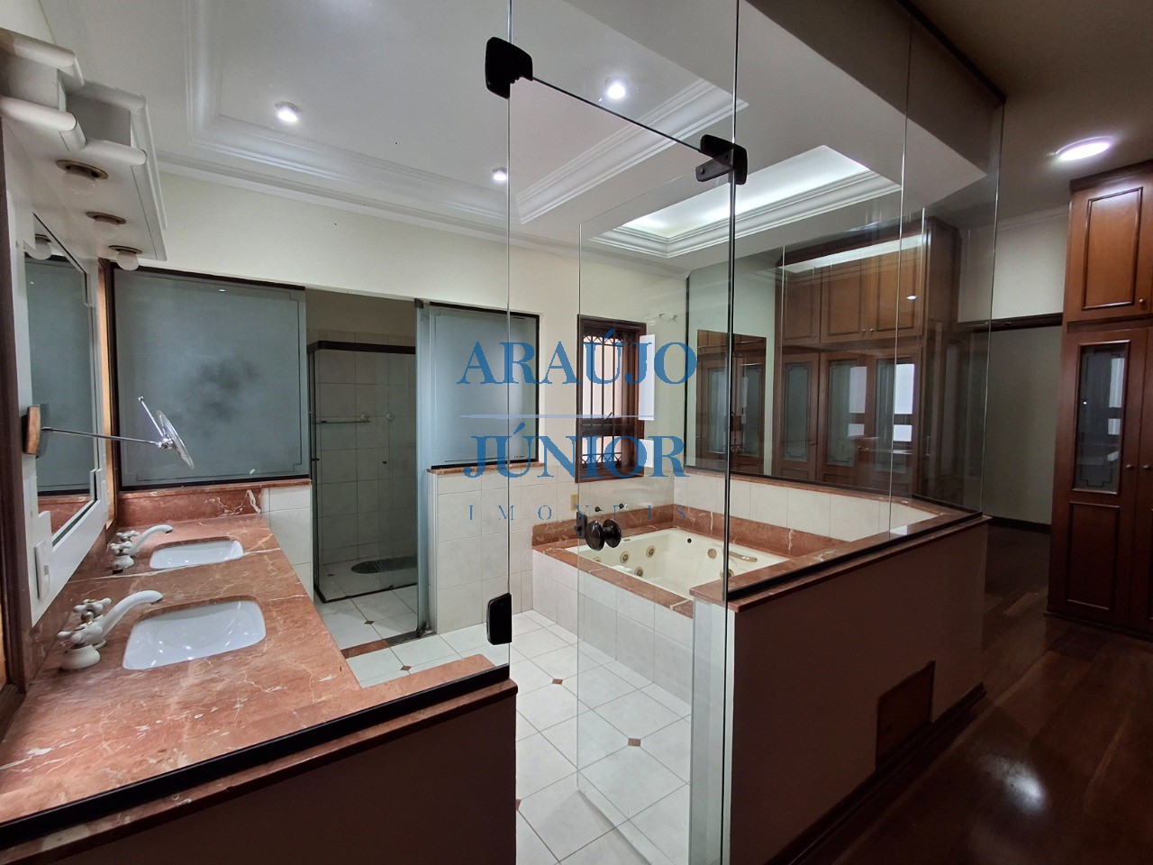 Casa, 3 quartos, 346 m² - Foto 68