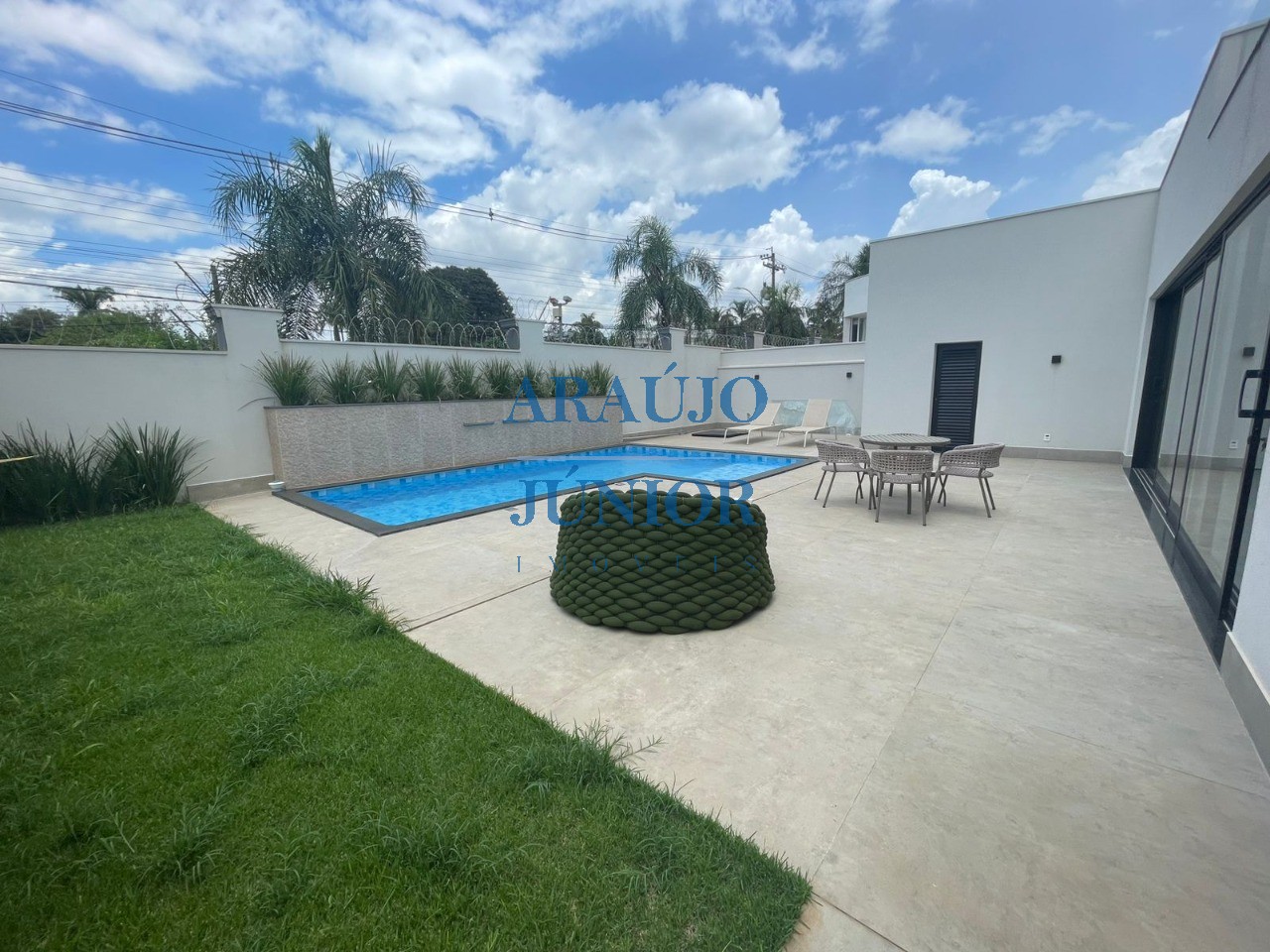 Casa, 3 quartos, 360 m² - Foto 21