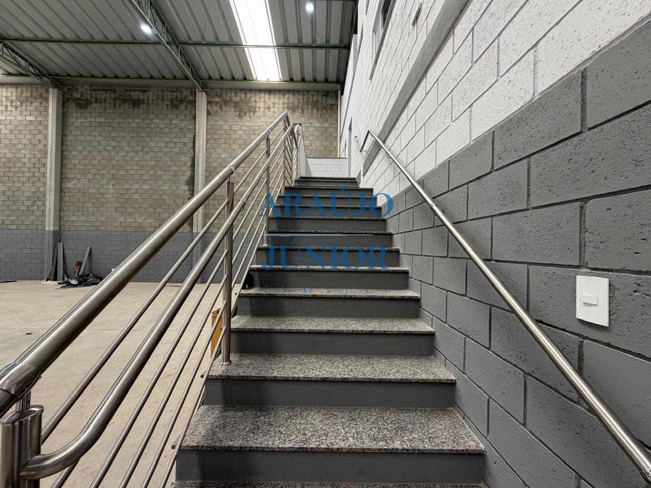 Depósito-Galpão, 945 m² - Foto 21