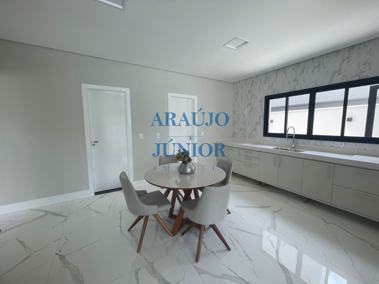 Casa, 3 quartos, 360 m² - Foto 5