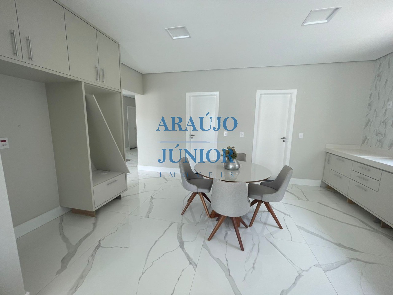 Casa, 3 quartos, 360 m² - Foto 17