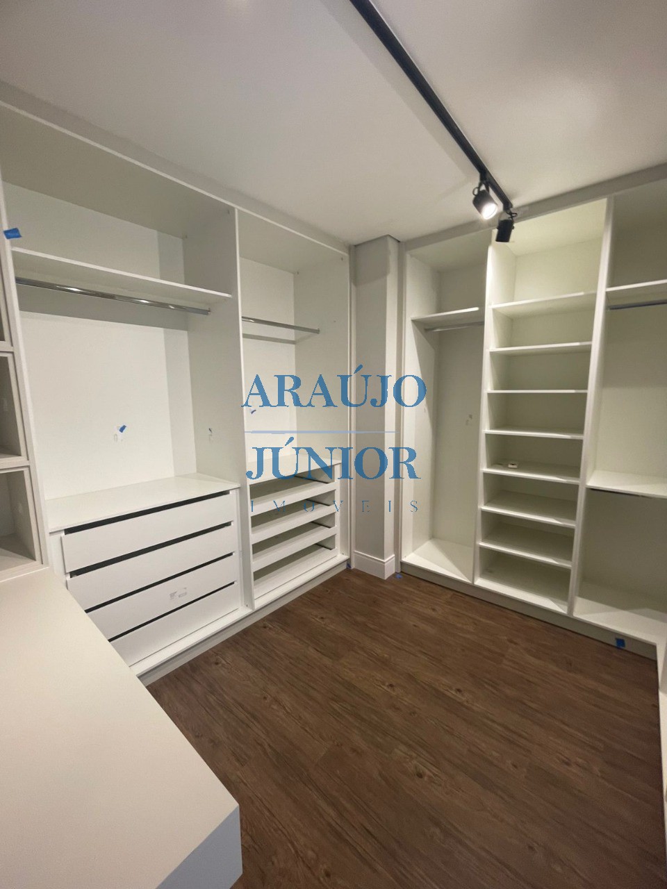 Casa, 3 quartos, 360 m² - Foto 15