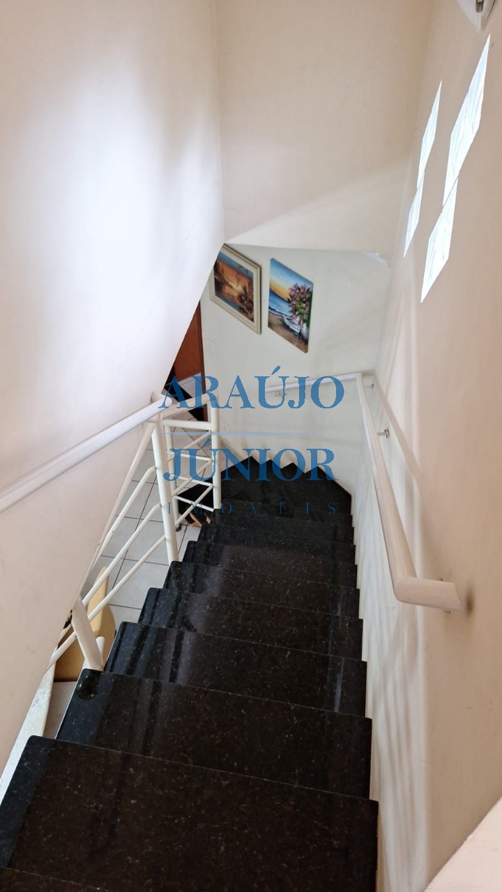 Casa, 3 quartos, 230 m² - Foto 26