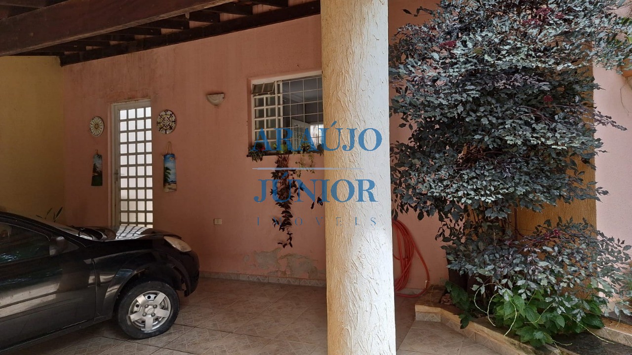 Casa, 3 quartos, 230 m² - Foto 2