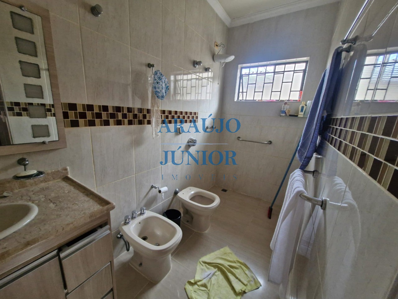 Casa, 3 quartos, 220 m² - Foto 34