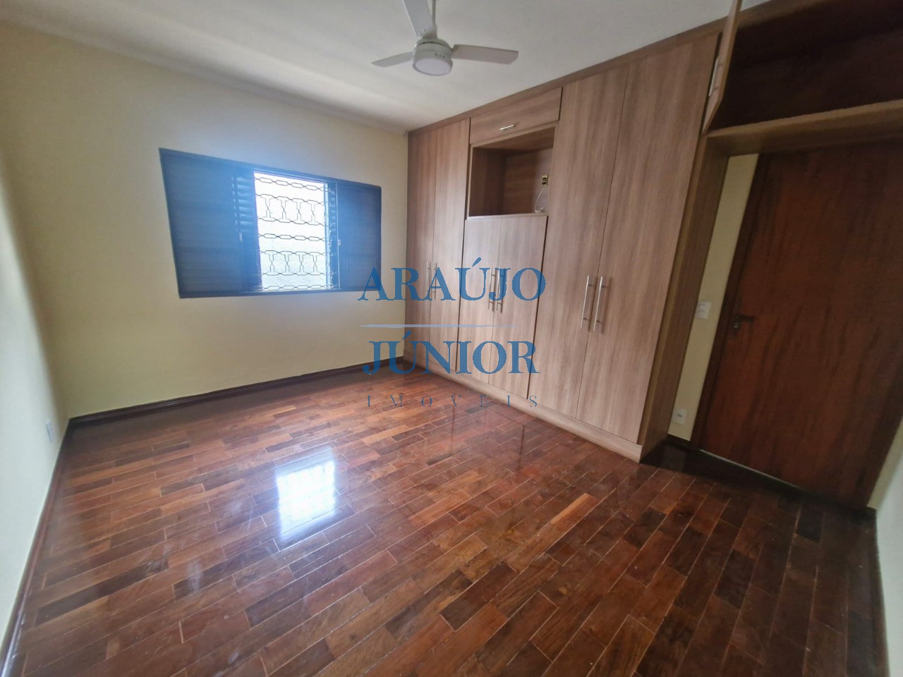 Casa, 3 quartos, 184 m² - Foto 4