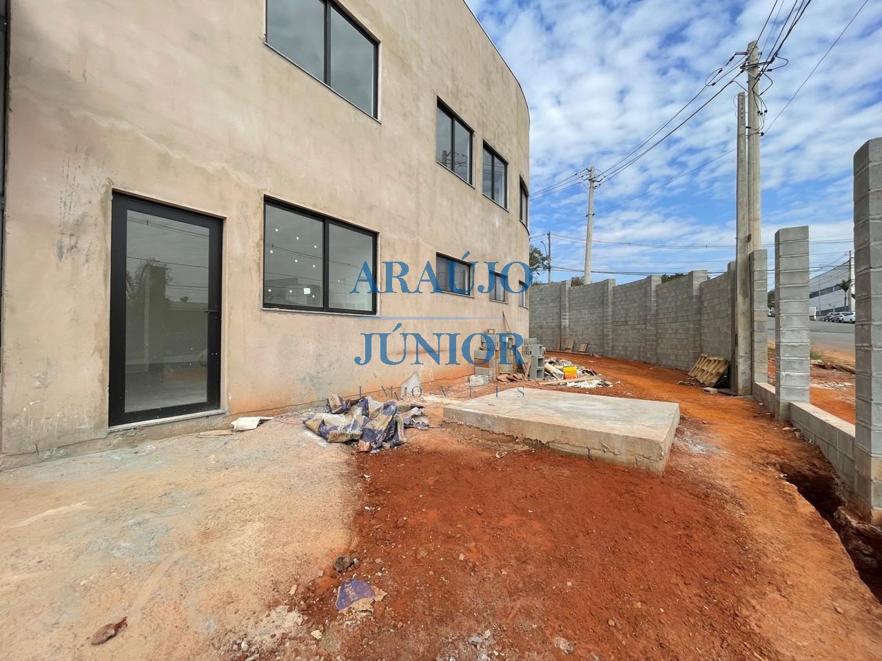 Depósito-Galpão, 895 m² - Foto 1