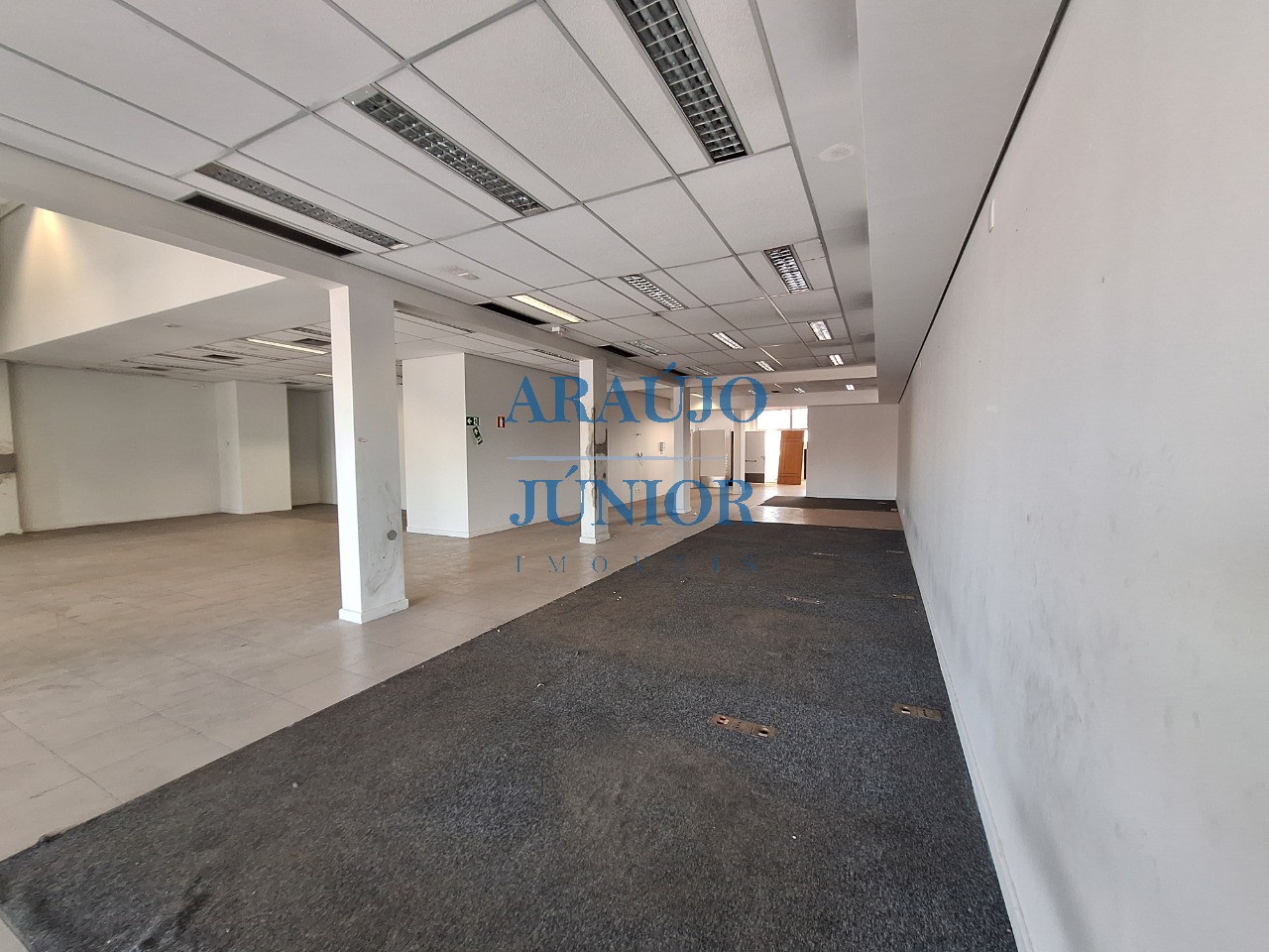 Loja-Salão, 2228 m² - Foto 4