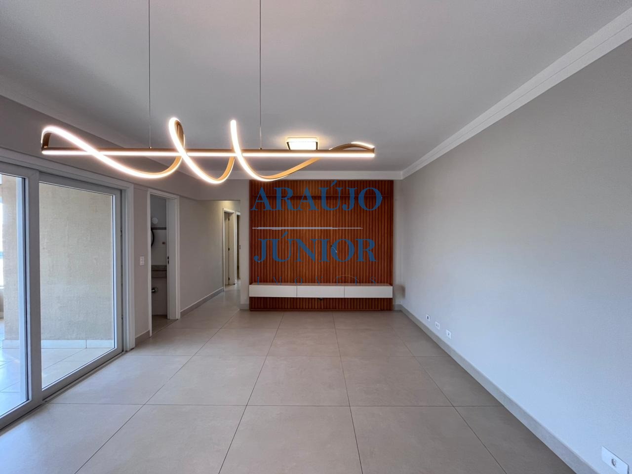 Apartamento, 3 quartos, 96 m² - Foto 1