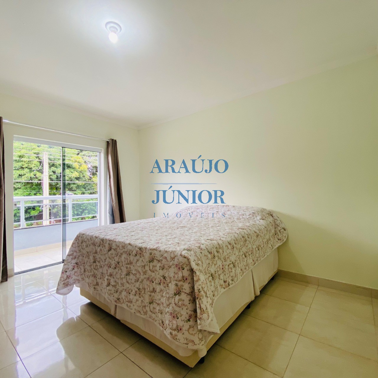 Casa, 3 quartos, 300 m² - Foto 4