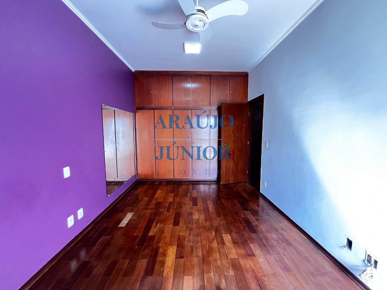 Casa, 3 quartos, 324 m² - Foto 60