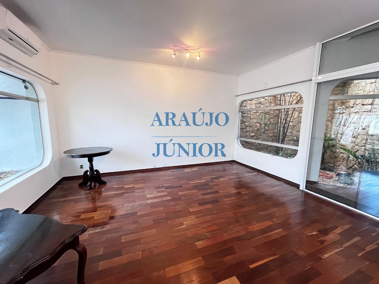 Casa, 3 quartos, 324 m² - Foto 2
