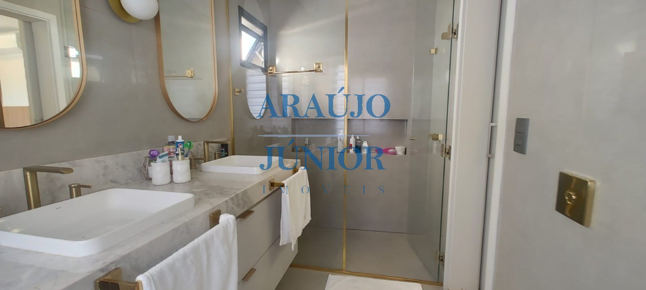 Casa, 3 quartos, 240 m² - Foto 18