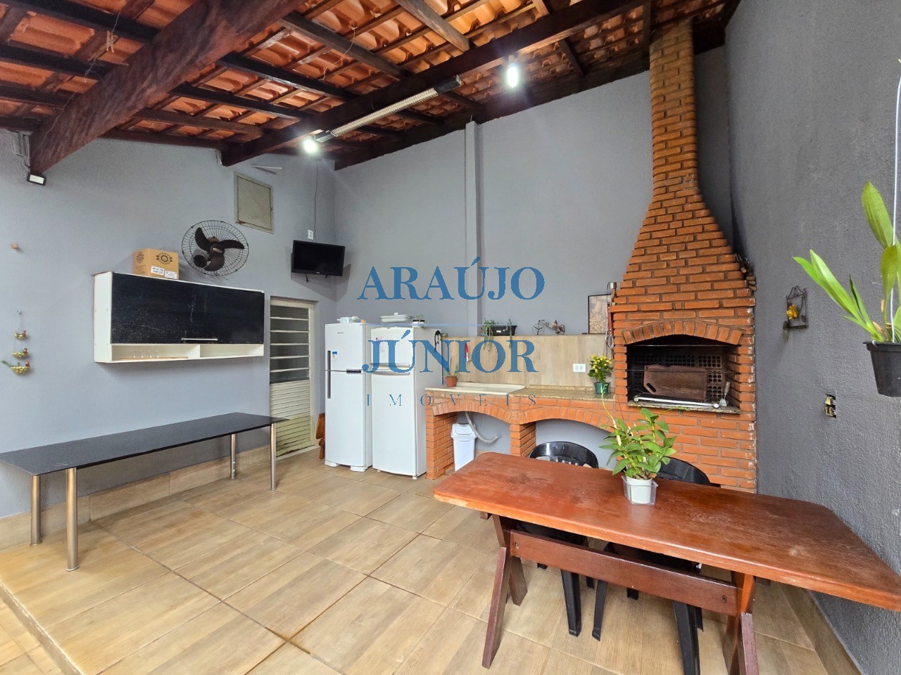 Casa, 5 quartos, 250 m² - Foto 4