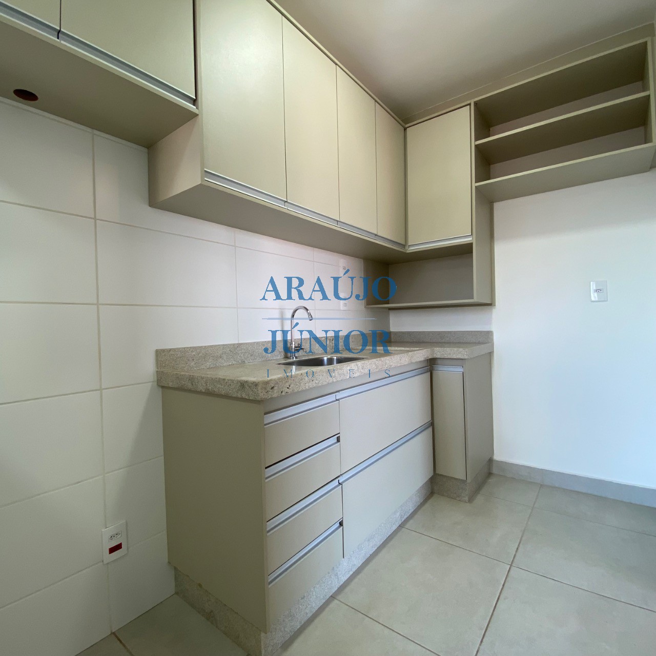 Apartamento, 3 quartos, 70 m² - Foto 2
