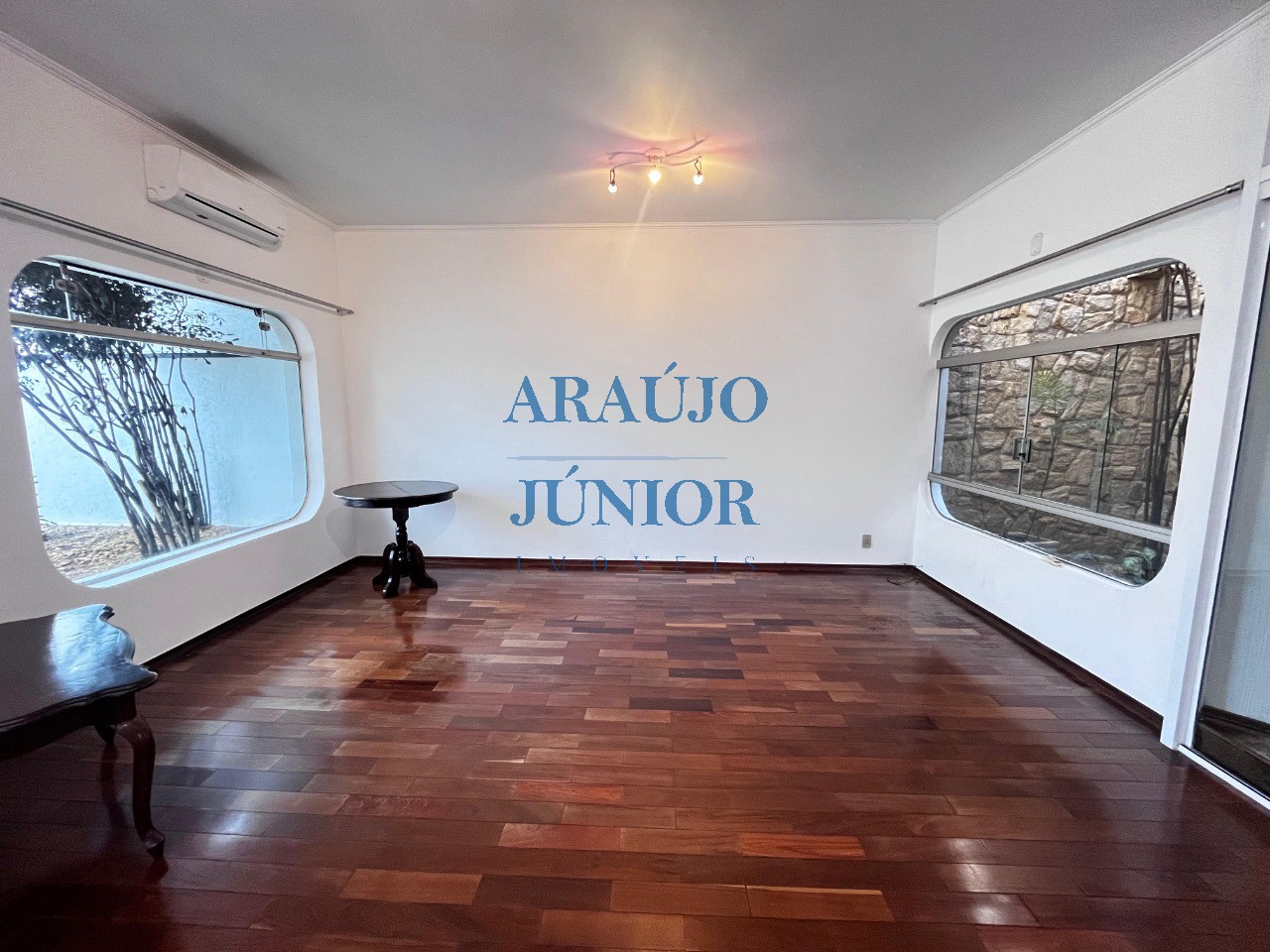 Casa, 3 quartos, 324 m² - Foto 3
