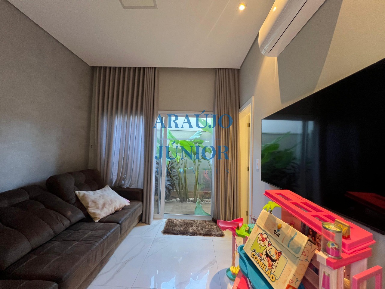 Casa, 3 quartos, 323 m² - Foto 9