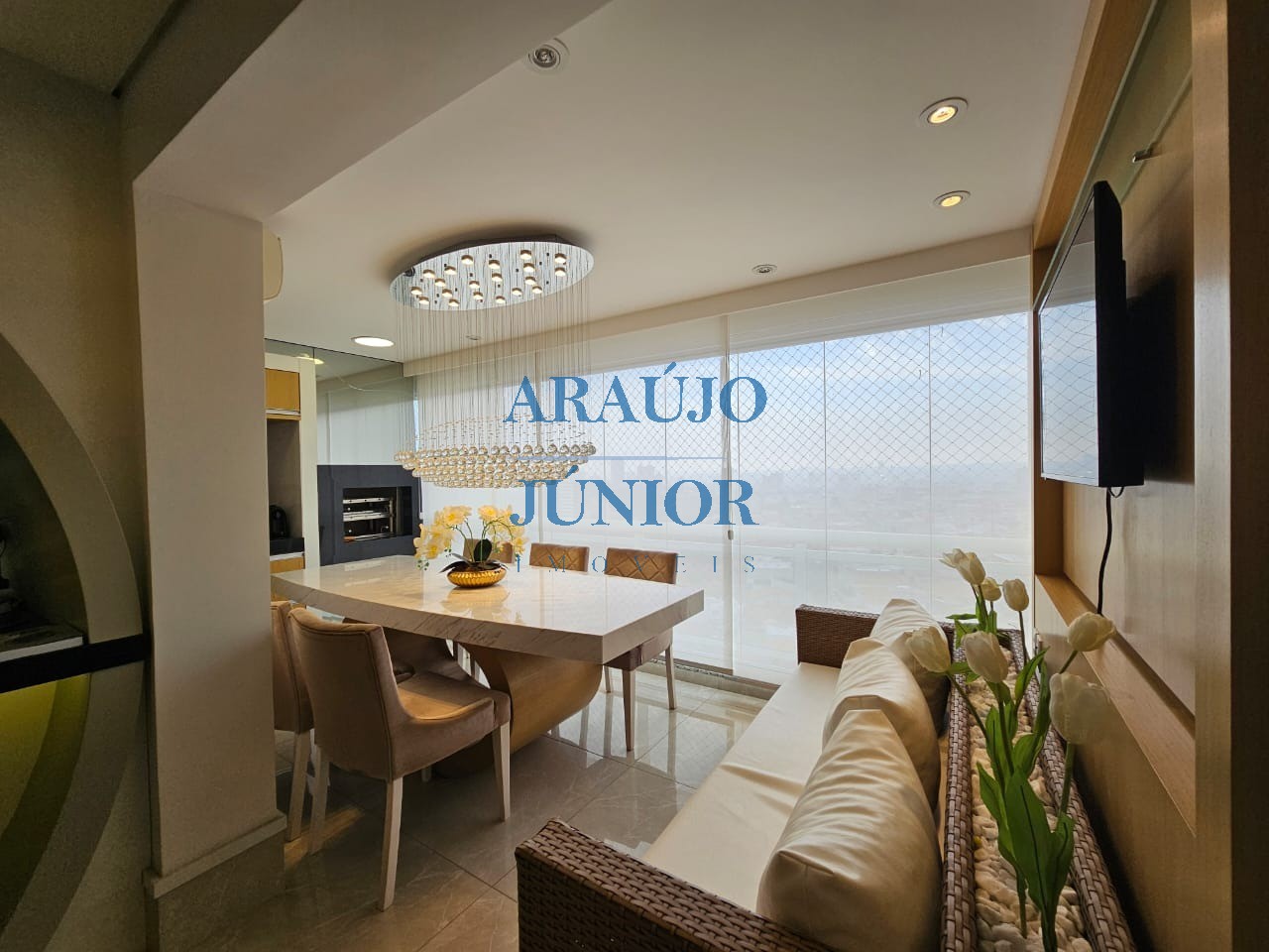 Apartamento, 2 quartos, 121 m² - Foto 1