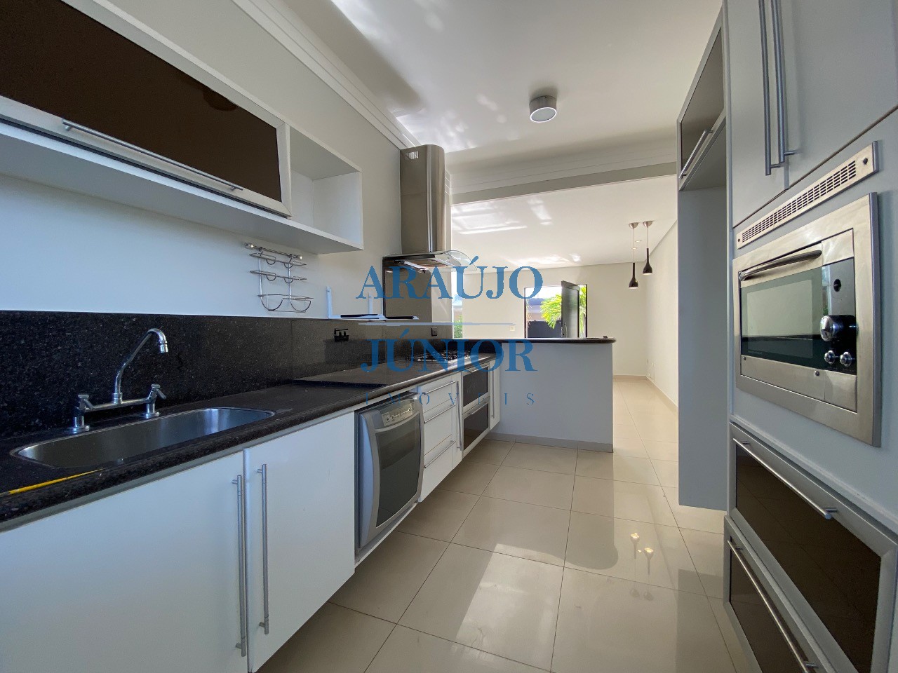 Casa, 3 quartos, 304 m² - Foto 13