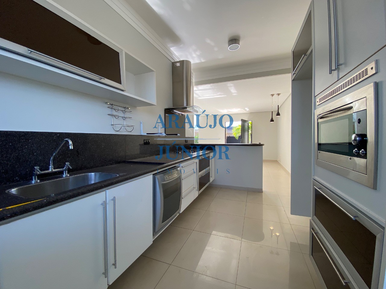Casa, 3 quartos, 304 m² - Foto 15