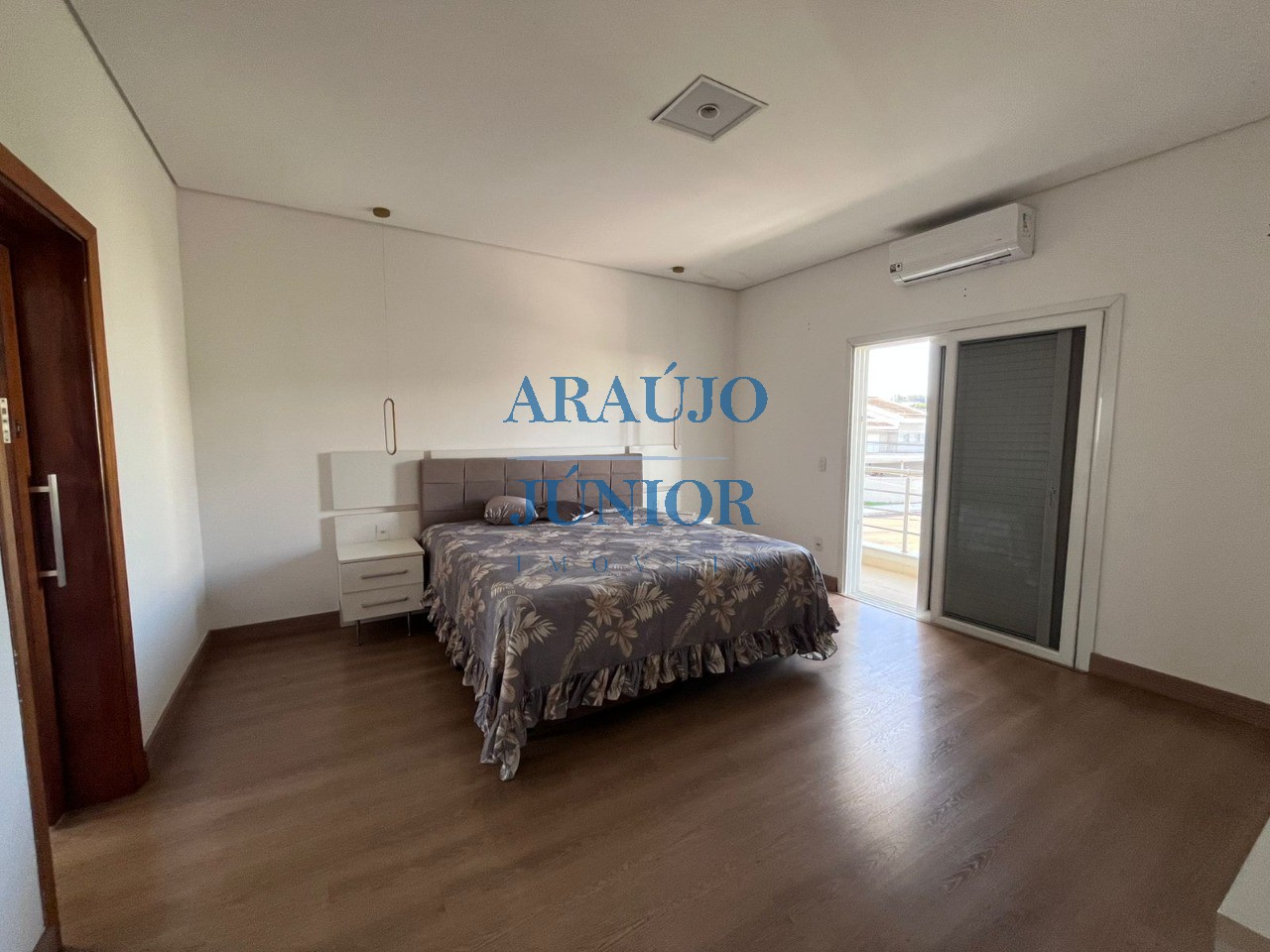 Casa, 4 quartos, 350 m² - Foto 39
