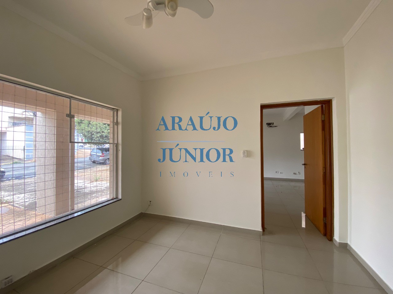 Prédio Inteiro, 530 m² - Foto 1