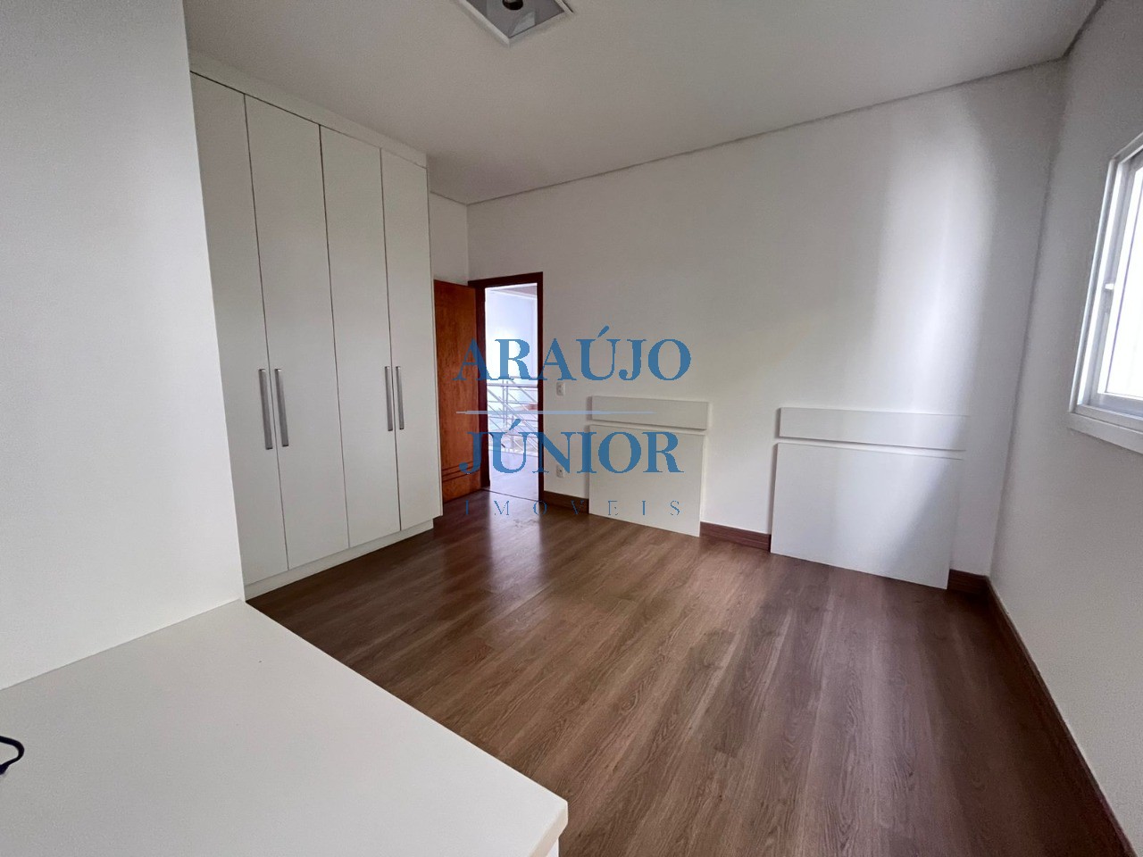 Casa, 4 quartos, 350 m² - Foto 19