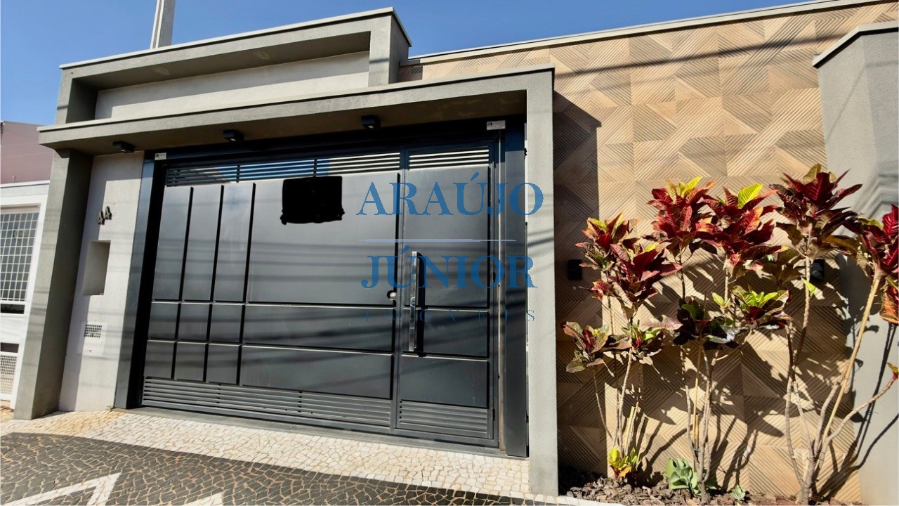 Casa, 3 quartos, 180 m² - Foto 1