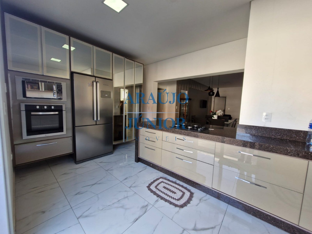 Casa, 2 quartos, 100 m² - Foto 1