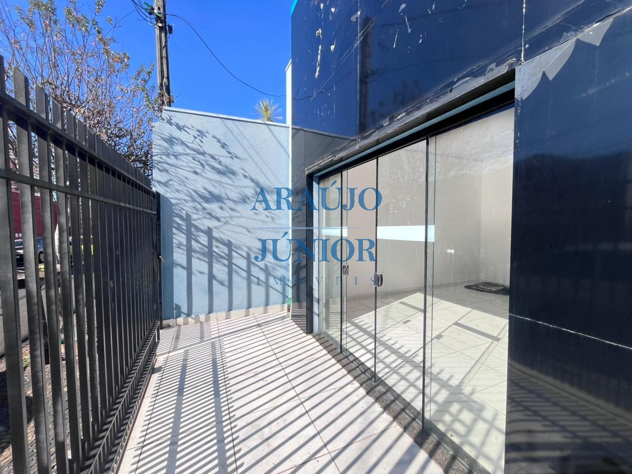 Prédio Inteiro, 76 m² - Foto 2