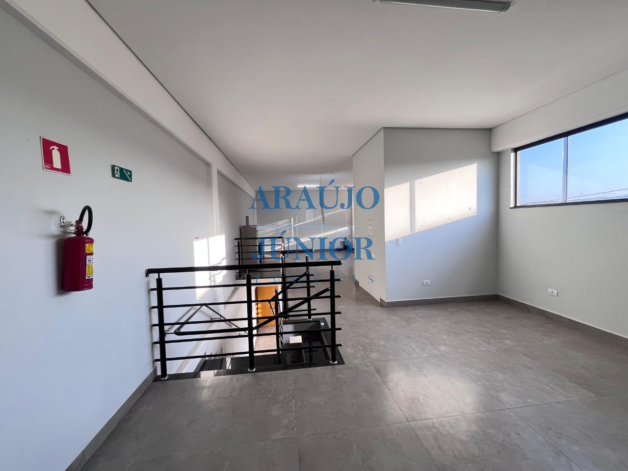 Depósito-Galpão, 680 m² - Foto 9