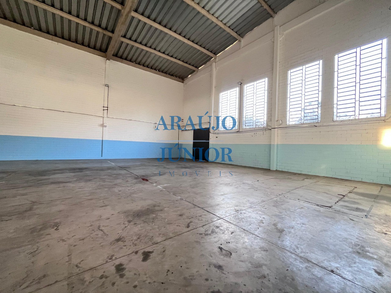 Depósito-Galpão, 680 m² - Foto 35