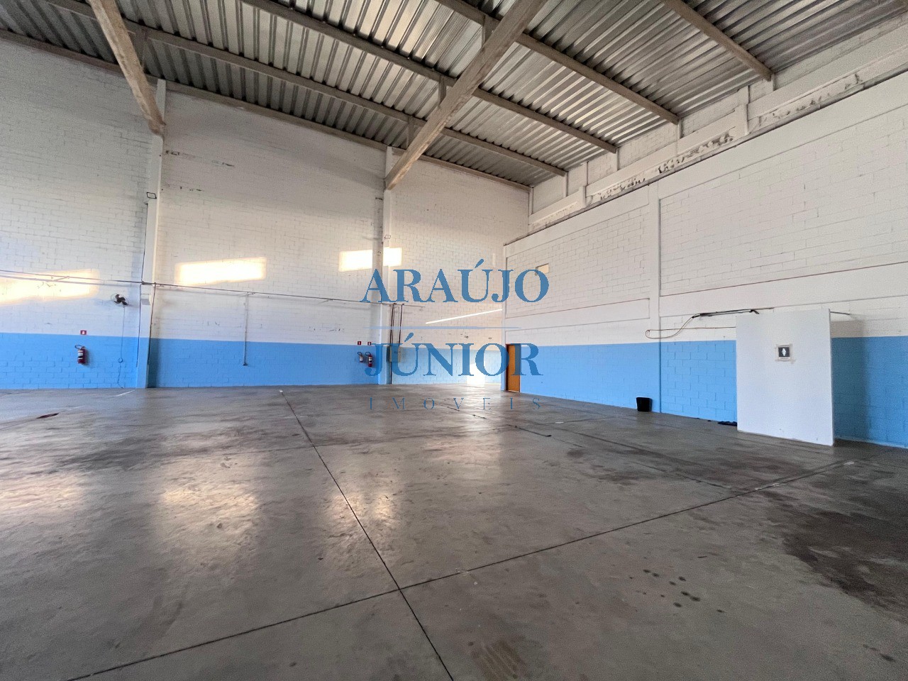 Depósito-Galpão, 680 m² - Foto 32