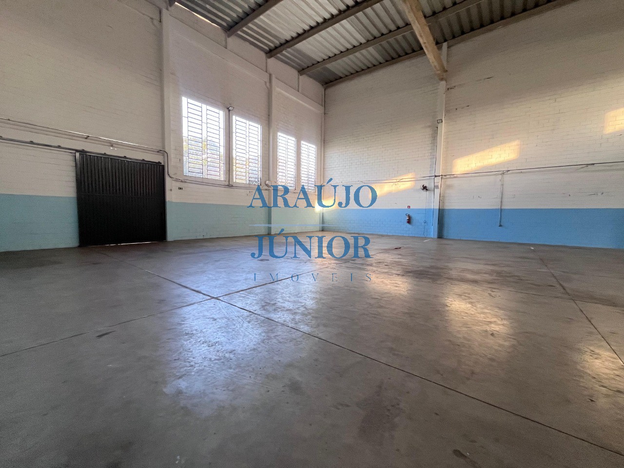 Depósito-Galpão, 680 m² - Foto 33