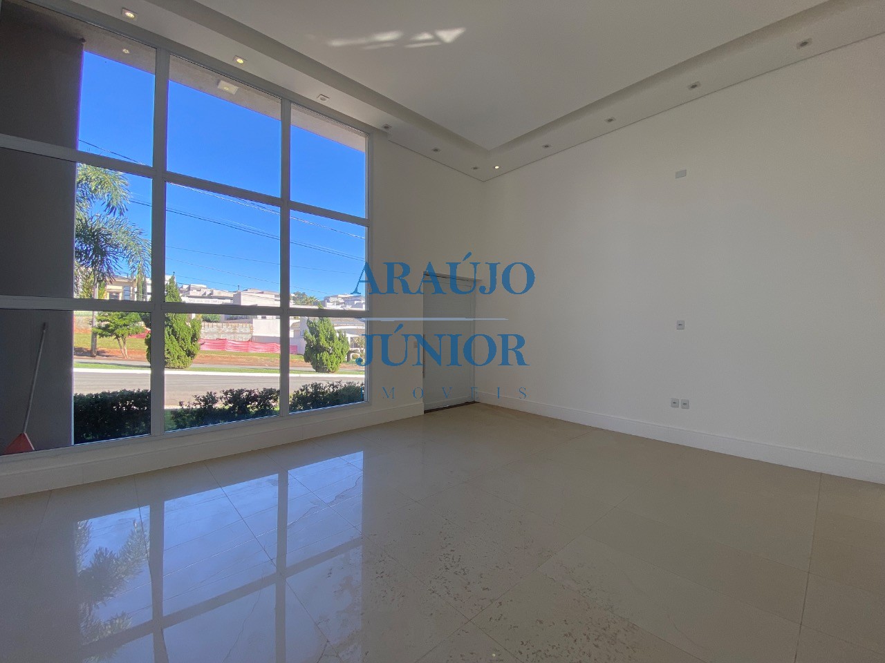 Casa, 3 quartos, 215 m² - Foto 15